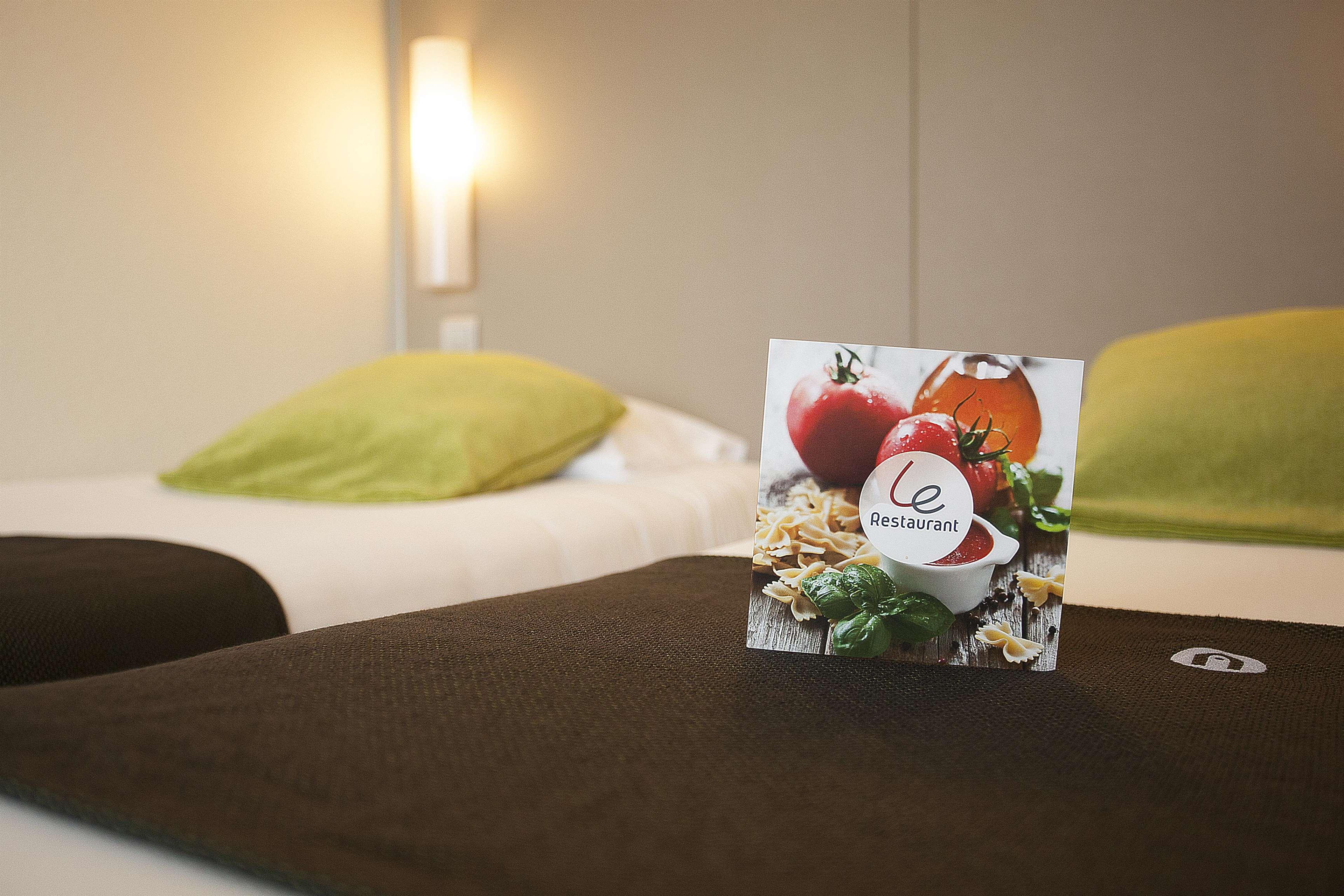 Campanile Nimes Sud - Caissargues Hotel Buitenkant foto