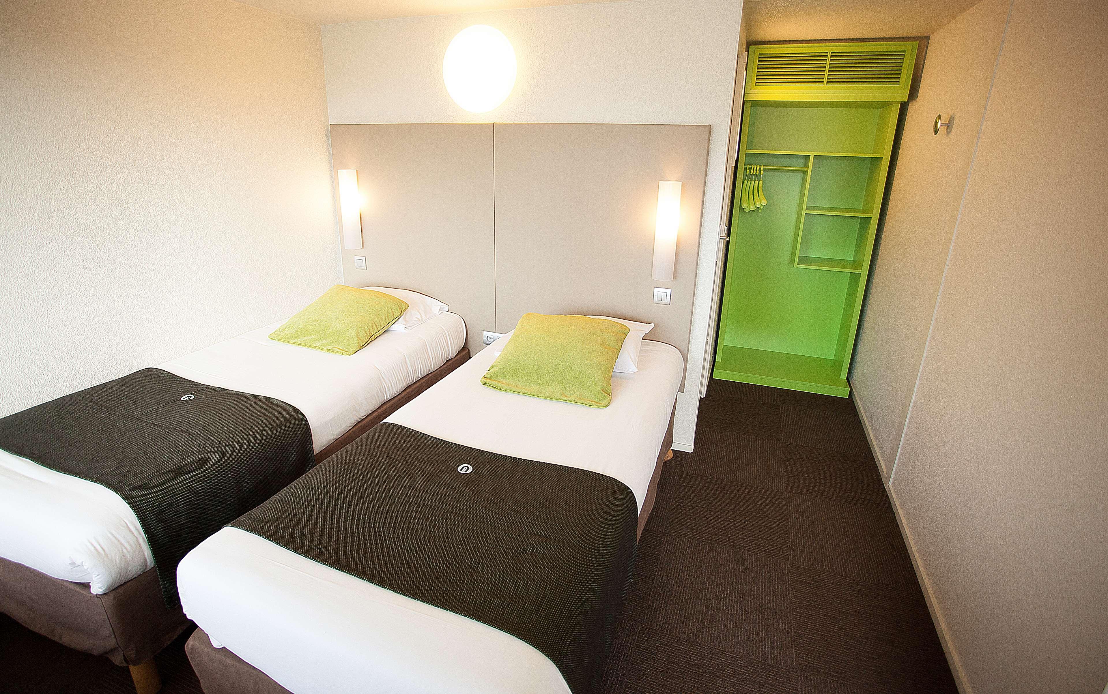 Campanile Nimes Sud - Caissargues Hotel Buitenkant foto