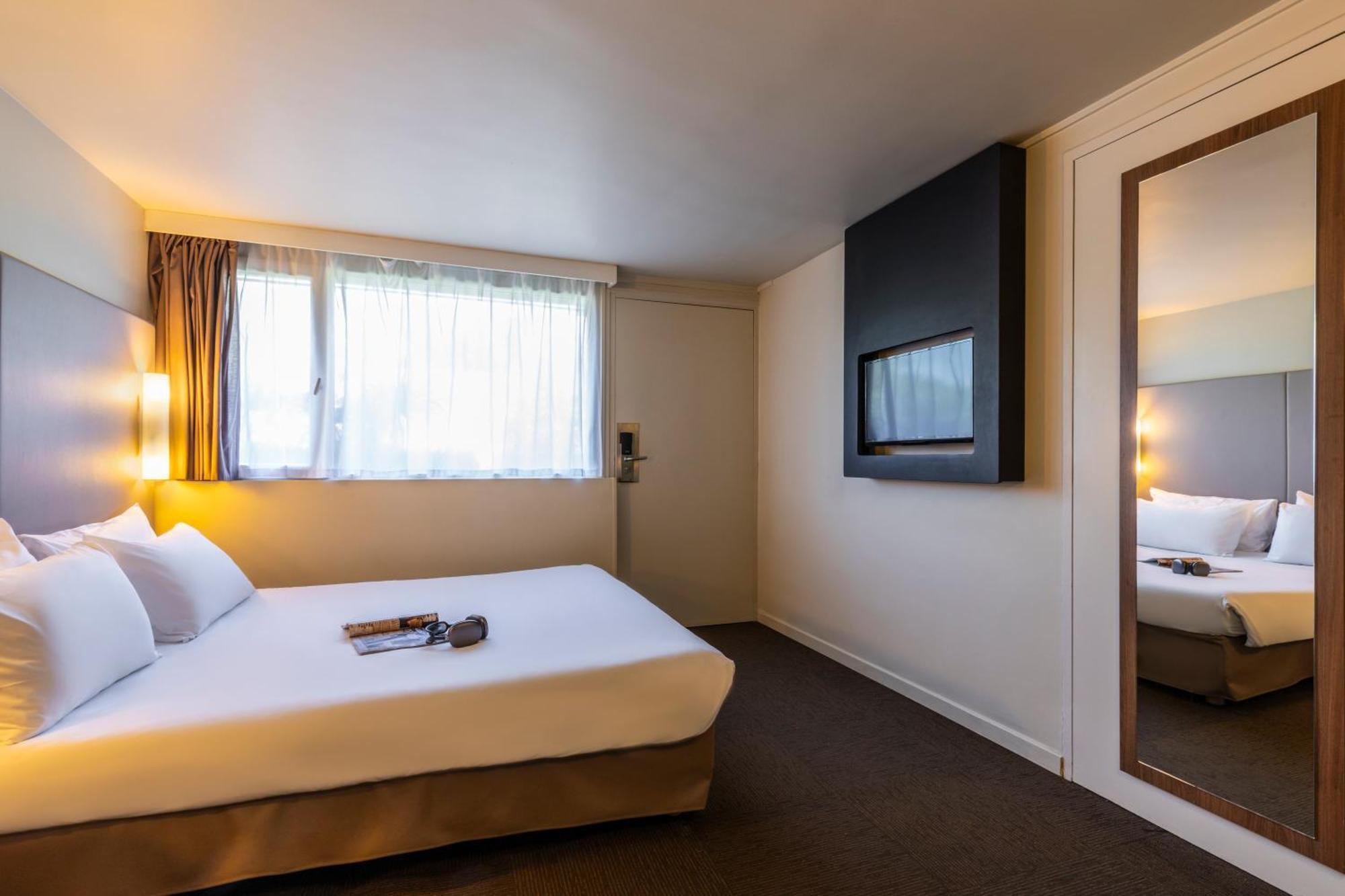 Campanile Nimes Sud - Caissargues Hotel Buitenkant foto